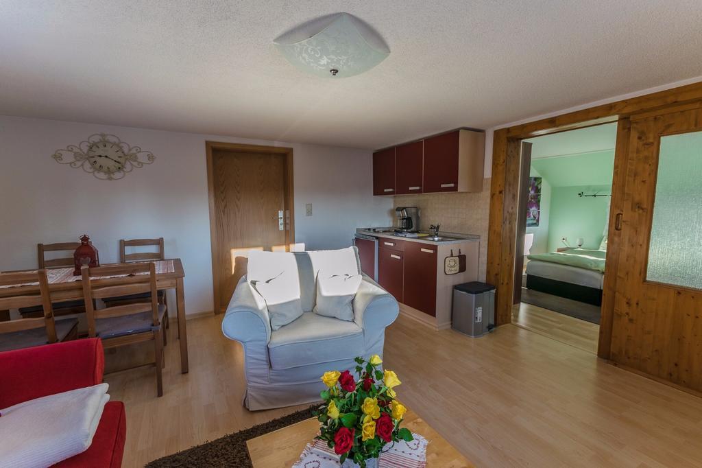 Ferienhaus Rosalie Altendorf  Extérieur photo